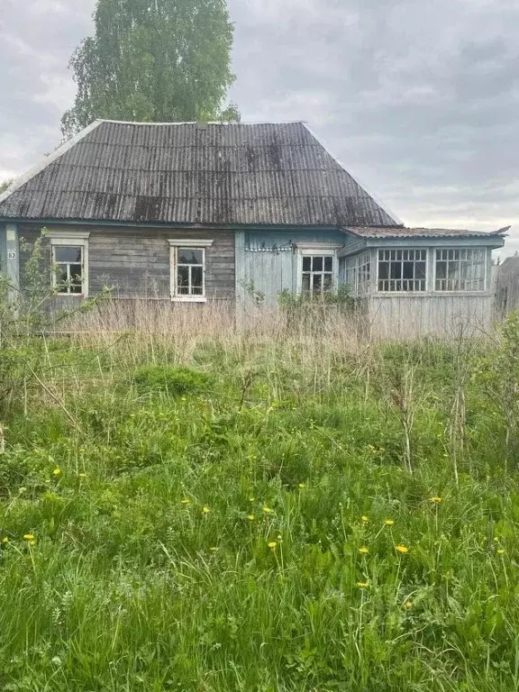 Дом в Брянская область, Дятьковский район, Бытошь рп ул. Пионерская ... - Фото 0