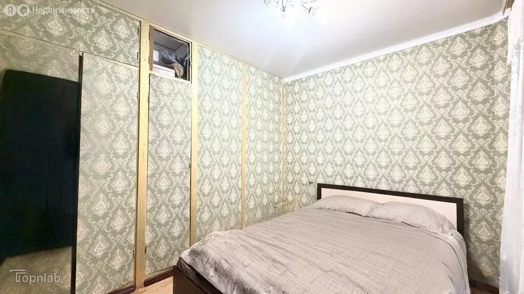 3-комнатная квартира: Нальчик, улица Ватутина, 27 (49 м) - Фото 1
