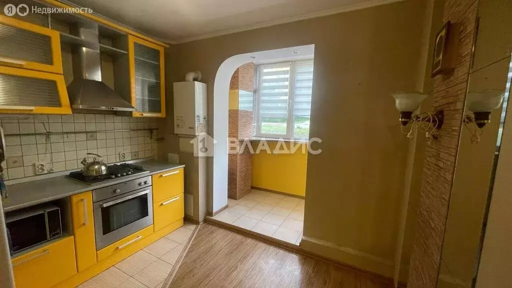 2-комнатная квартира: Белгород, улица Есенина, 44А (61.1 м) - Фото 1