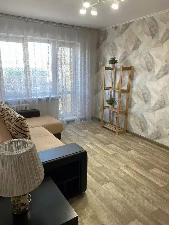 1-к кв. Омская область, Омск ул. Чехова, 3 (35.0 м) - Фото 2