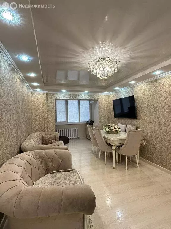 3-комнатная квартира: станица Ессентукская, улица Гагарина, 7 (82 м) - Фото 1
