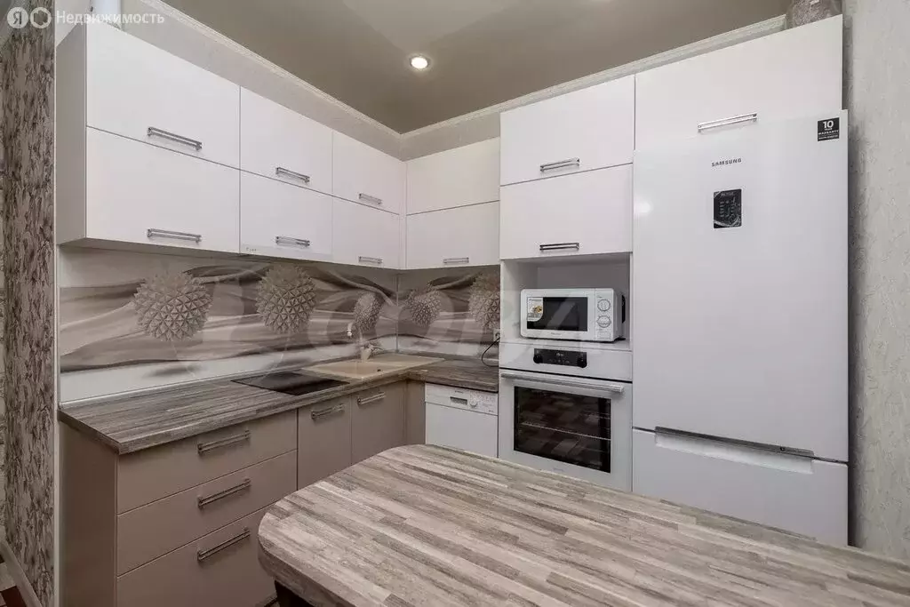 2-комнатная квартира: Тюмень, улица Газовиков, 25к3 (37.6 м) - Фото 0