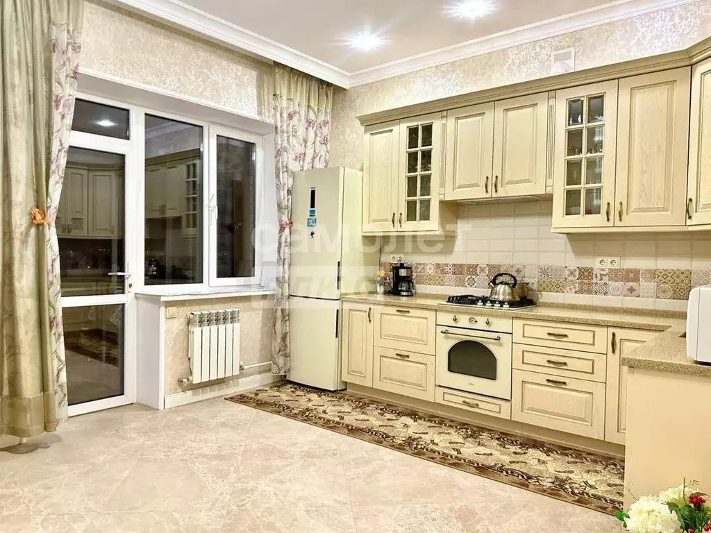 Дом в Курская область, Курск Верхняя Рябиновая ул. (350 м) - Фото 1