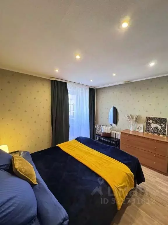 2-к кв. Пермский край, Пермь ул. Мира, 76а (60.0 м) - Фото 0