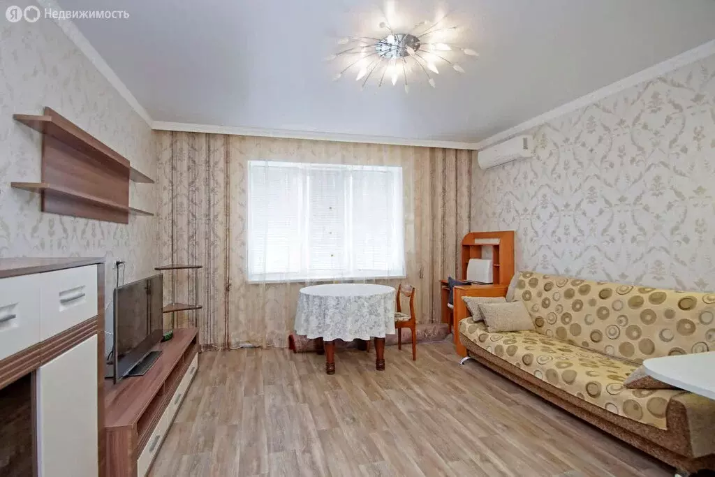 2-комнатная квартира: Омск, улица 6-я Линия, 99 (48.3 м) - Фото 0