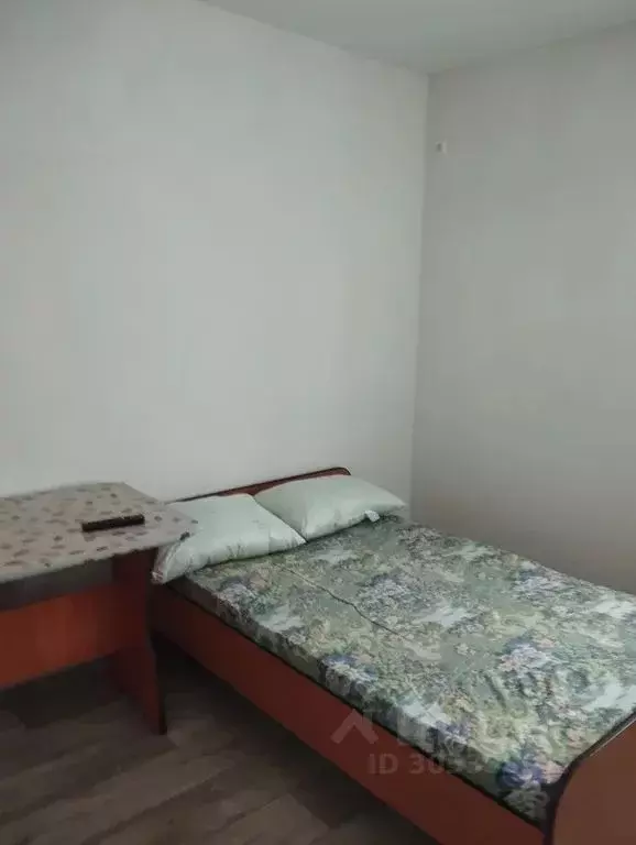 Комната Оренбургская область, Соль-Илецк Крюковская ул., 53 - Фото 0