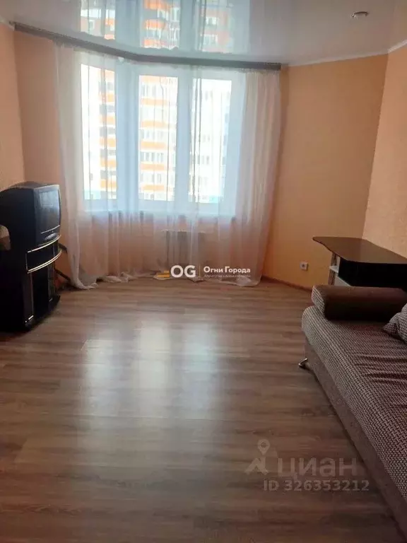 Студия Брянская область, Брянск ул. Комарова, 51 (40.0 м) - Фото 1