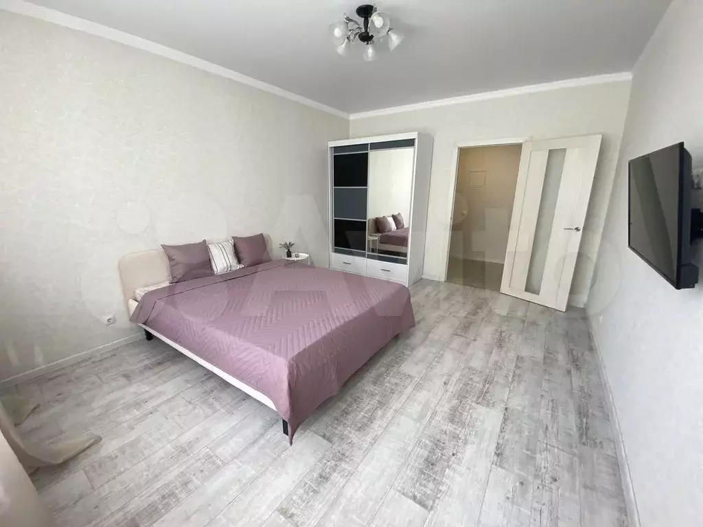 1-к. квартира, 50 м, 7/9 эт. - Фото 0