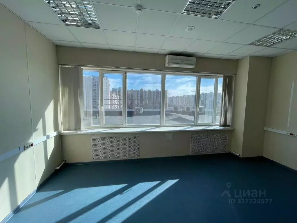 Офис в Санкт-Петербург ул. Ворошилова, 2АБ (18 м) - Фото 1