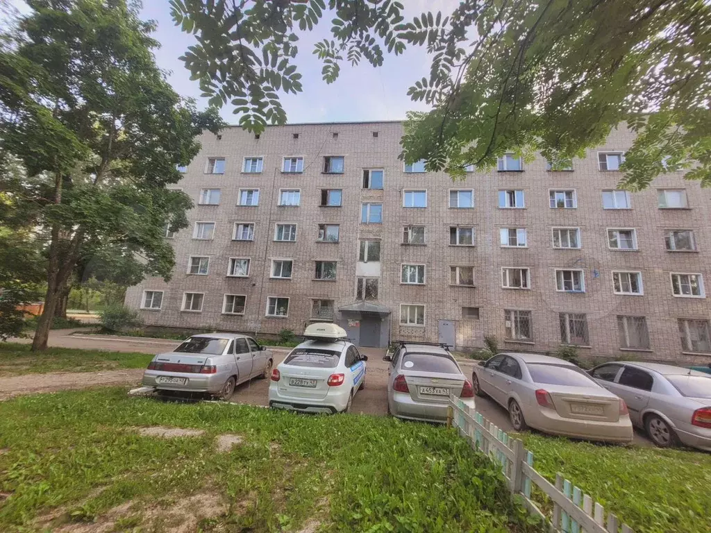 Комната 18 м в 4-к., 4/5 эт. - Фото 0