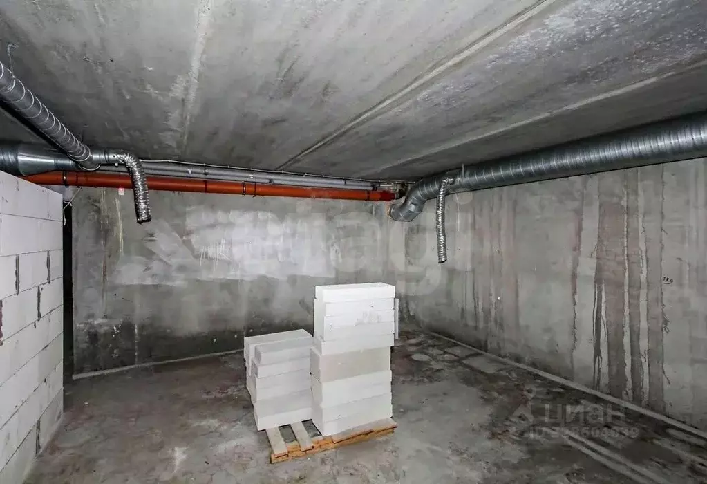 Помещение свободного назначения в Тюменская область, Тюмень Солнечный ... - Фото 1