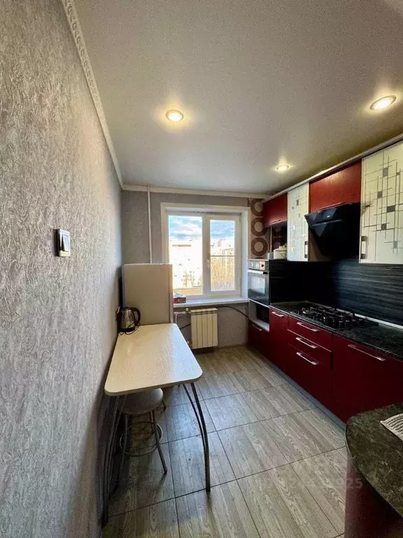 3-к кв. Курганская область, Курган Заозерный жилрайон, 1-й мкр, 20 ... - Фото 1