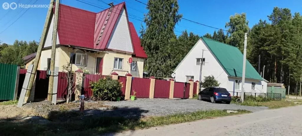 Дом в село Тюнево, Новогодняя улица (176 м) - Фото 1
