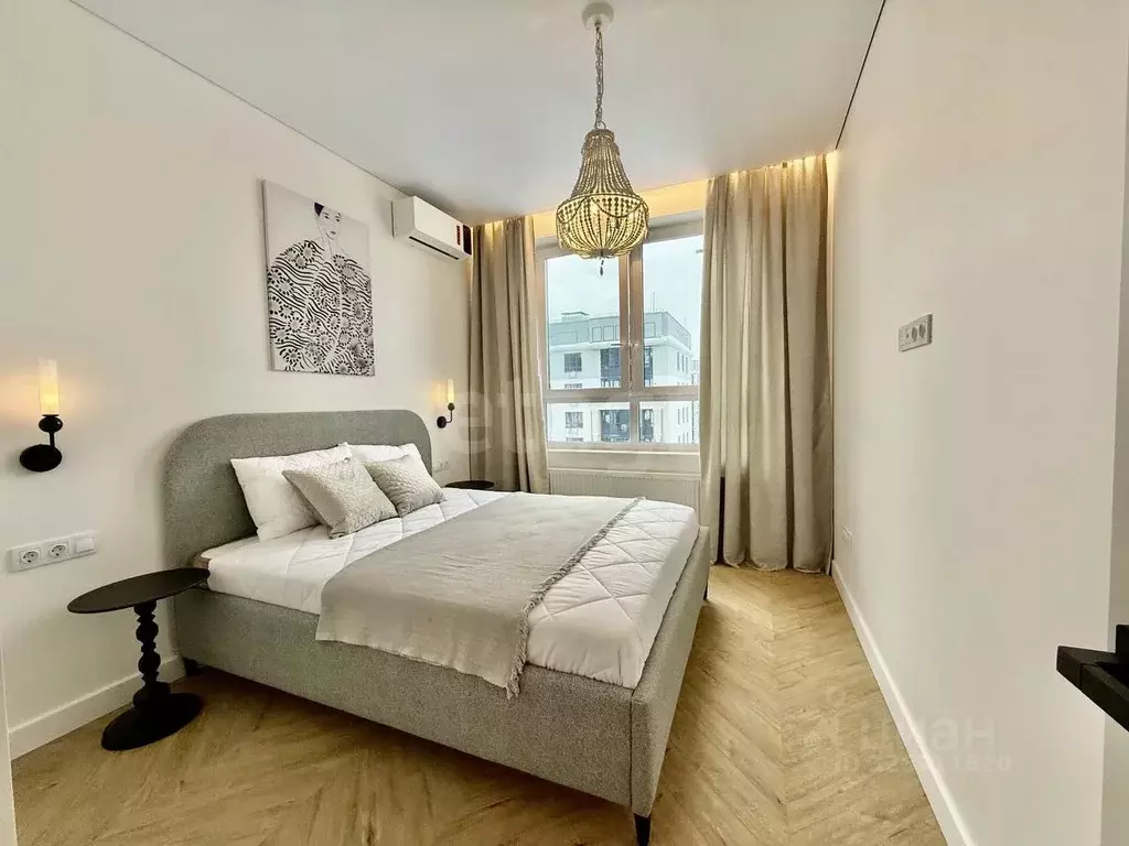 1-к кв. Тюменская область, Тюмень ул. Братьев Бондаревых, 5 (35.1 м) - Фото 1