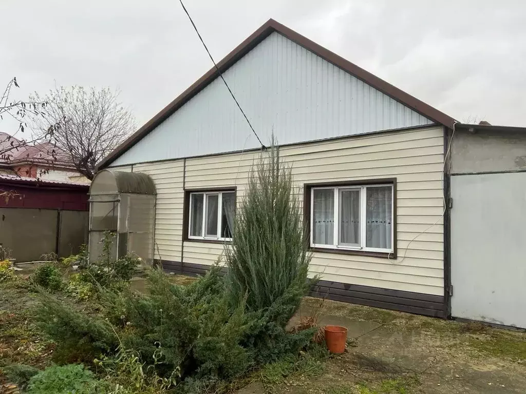 Дом в Краснодарский край, Красноармейский район, Полтавская ст-ца ул. ... - Фото 1