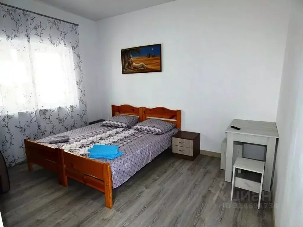 Комната Крым, Феодосия наб. Черноморская, 2Б - Фото 0