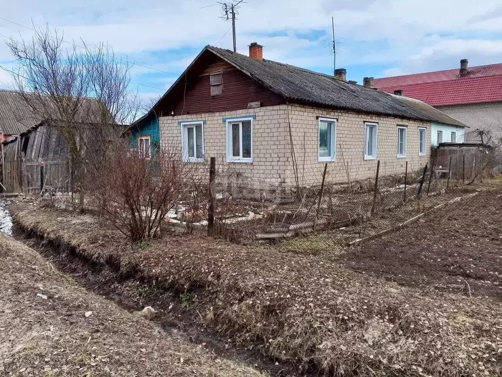 3-к кв. Псковская область, Остров ул. Матвея Егорова, 5 (37.2 м) - Фото 1