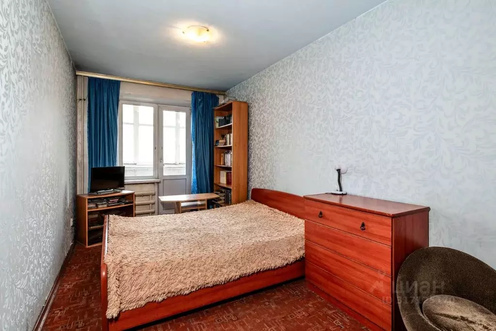 3-к кв. Кемеровская область, Новокузнецк ул. Ленина, 24 (63.3 м) - Фото 0