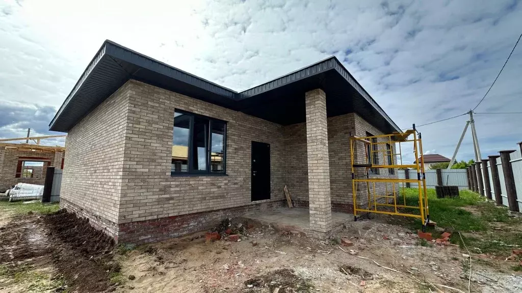 Дом в Саратовская область, Энгельсский район, Красноярское ... - Фото 2