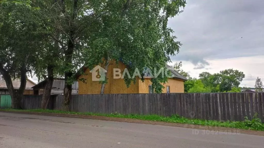 Дом в Приморский край, с. Чугуевка ул. Лазо, 17 (644 м) - Фото 0