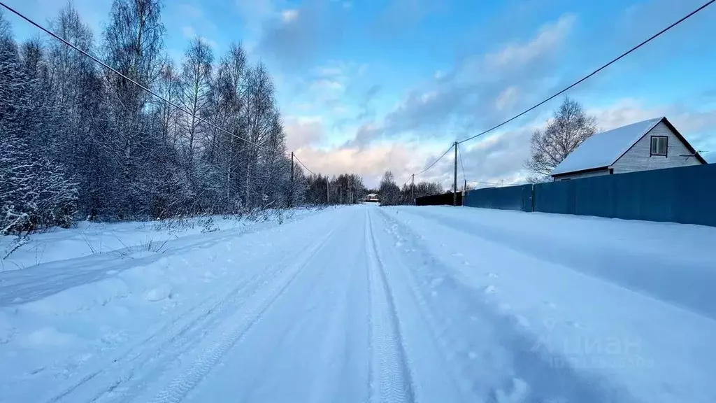 Участок в Московская область, Сергиево-Посадский городской округ, д. ... - Фото 1