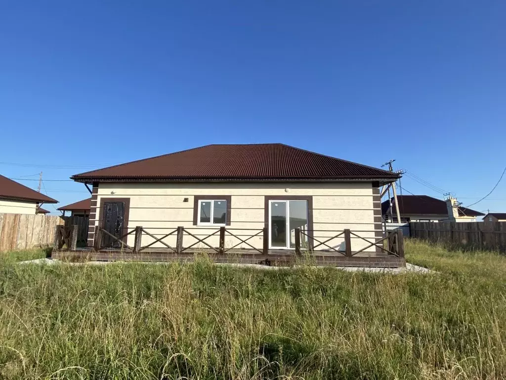 Дом в Иркутская область, Иркутский муниципальный округ, с. Хомутово ... - Фото 1