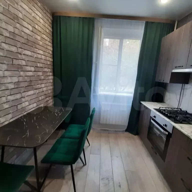 1-к. квартира, 40 м, 1/3 эт. - Фото 1