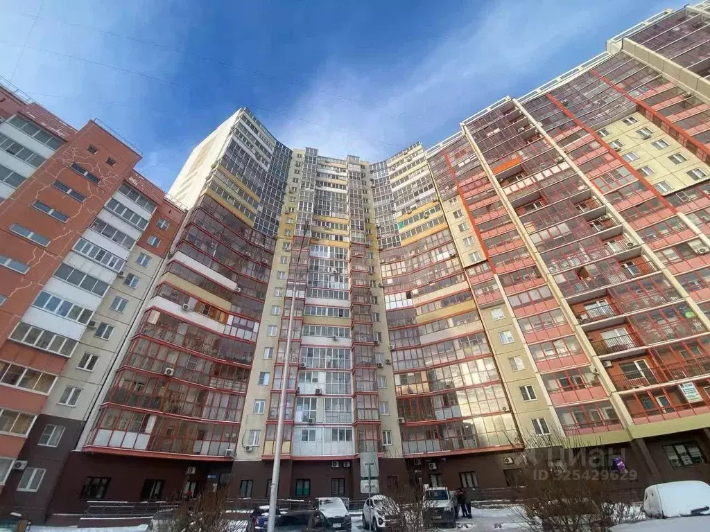 1-к кв. Челябинская область, Челябинск ул. Братьев Кашириных, 131а ... - Фото 1