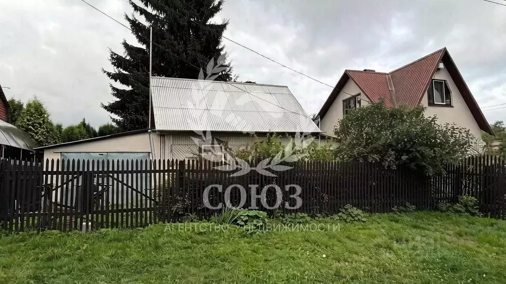 Дом в Калужская область, Дзержинский муниципальный округ, д. Осеньево ... - Фото 1