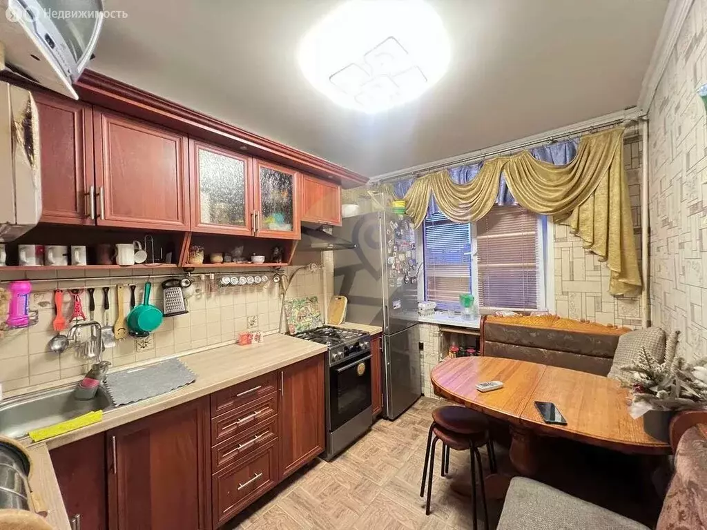 3-комнатная квартира: Старый Оскол, микрорайон Звёздный, 1 (61 м) - Фото 1