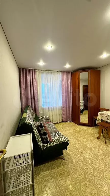 Комната 12 м в 2-к., 9/9 эт. - Фото 0