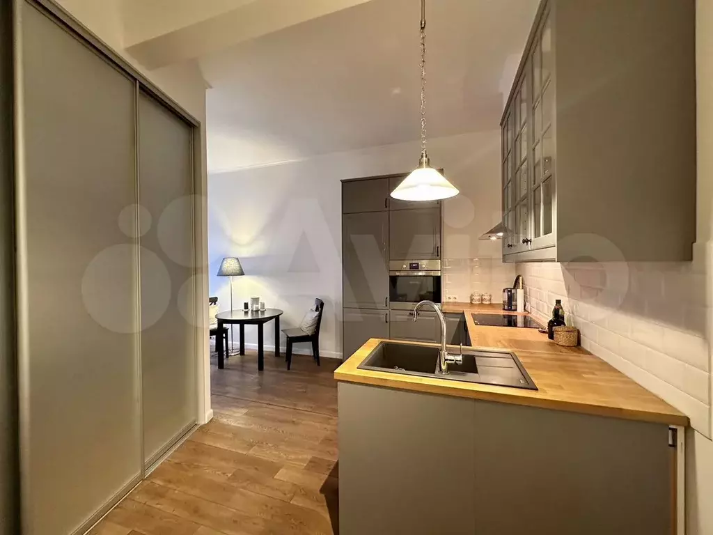 1-к. квартира, 40 м, 4/6 эт. - Фото 1