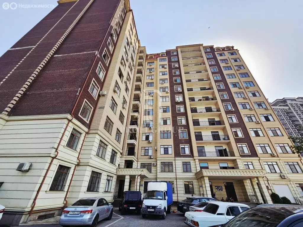 2-комнатная квартира: Махачкала, улица Лаптиева, 20А (74 м) - Фото 0