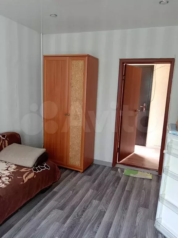 Комната 12,8 м в 5-к., 4/5 эт. - Фото 1