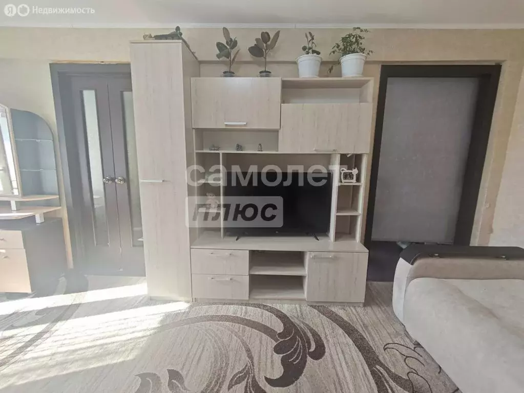 3-комнатная квартира: Рубцовск, бульвар Победы, 10 (45 м) - Фото 0