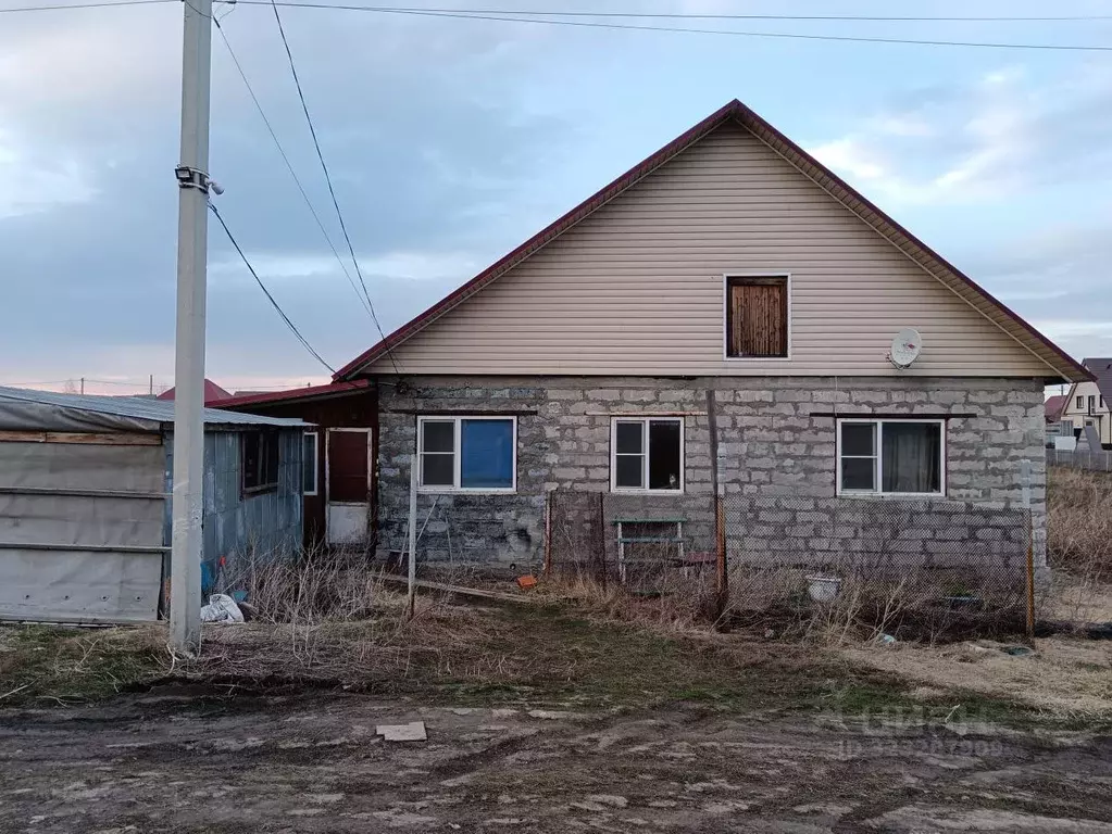 Дом в Алтайский край, Бийск ул. Пригородная, 56 (80 м) - Фото 1