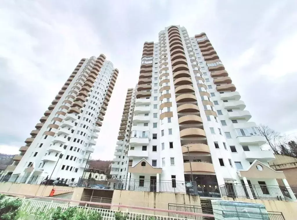 1-к кв. Краснодарский край, Сочи Теневой пер., 10А (64.0 м) - Фото 2