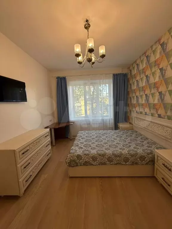 3-к. квартира, 60 м, 2/7 эт. - Фото 1