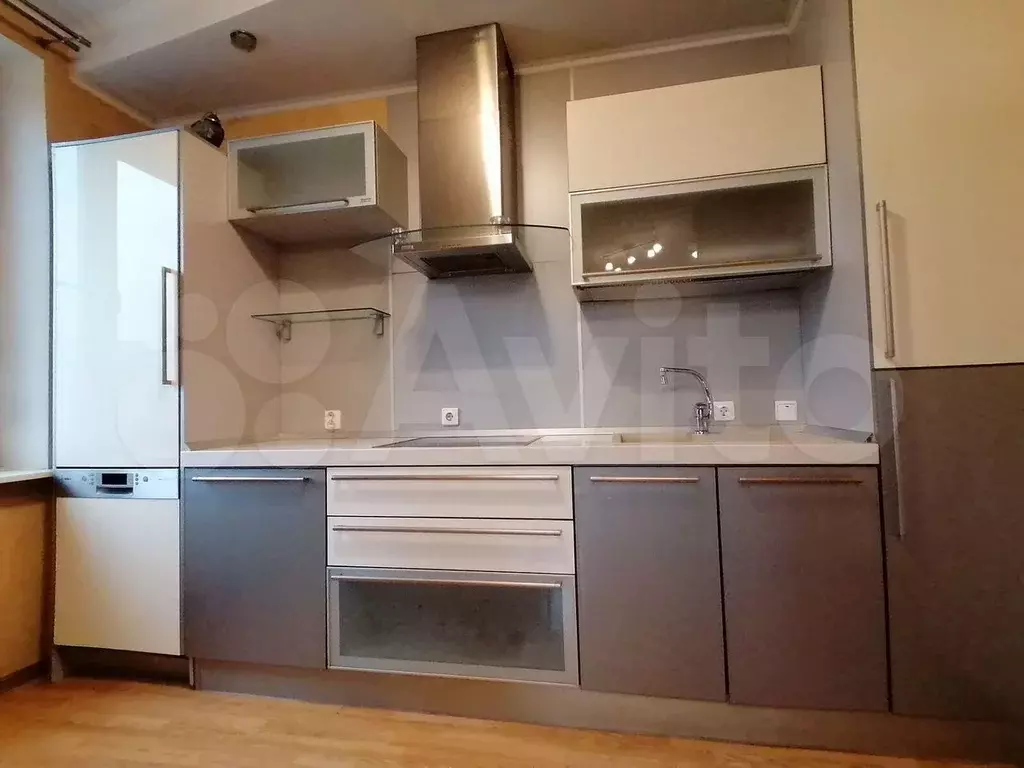 2-к. квартира, 55 м, 3/17 эт. - Фото 0