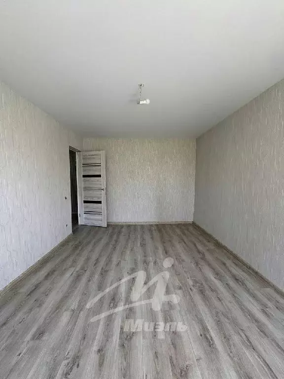 Продается 1-комнатная квартира - Фото 1