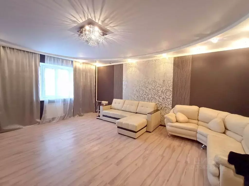 3-к кв. Башкортостан, Уфа ул. Цюрупы, 145/1 (82.6 м) - Фото 1