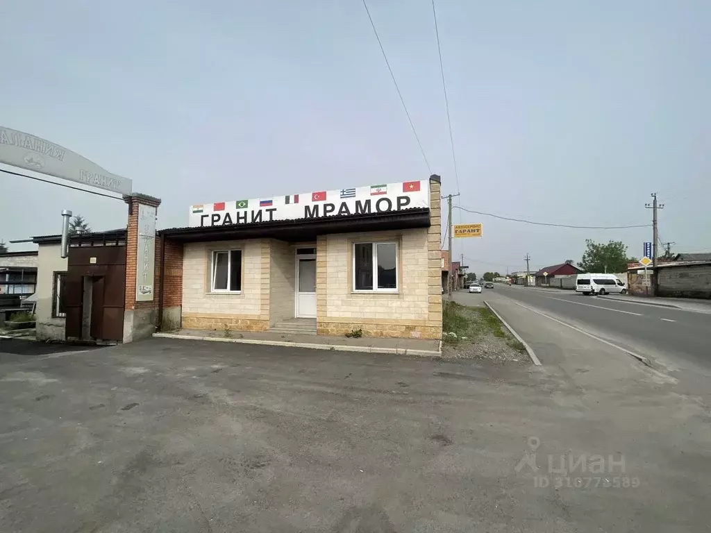 Торговая площадь в Северная Осетия, Заводской пгт ул. Трассовая, 218 ... - Фото 1