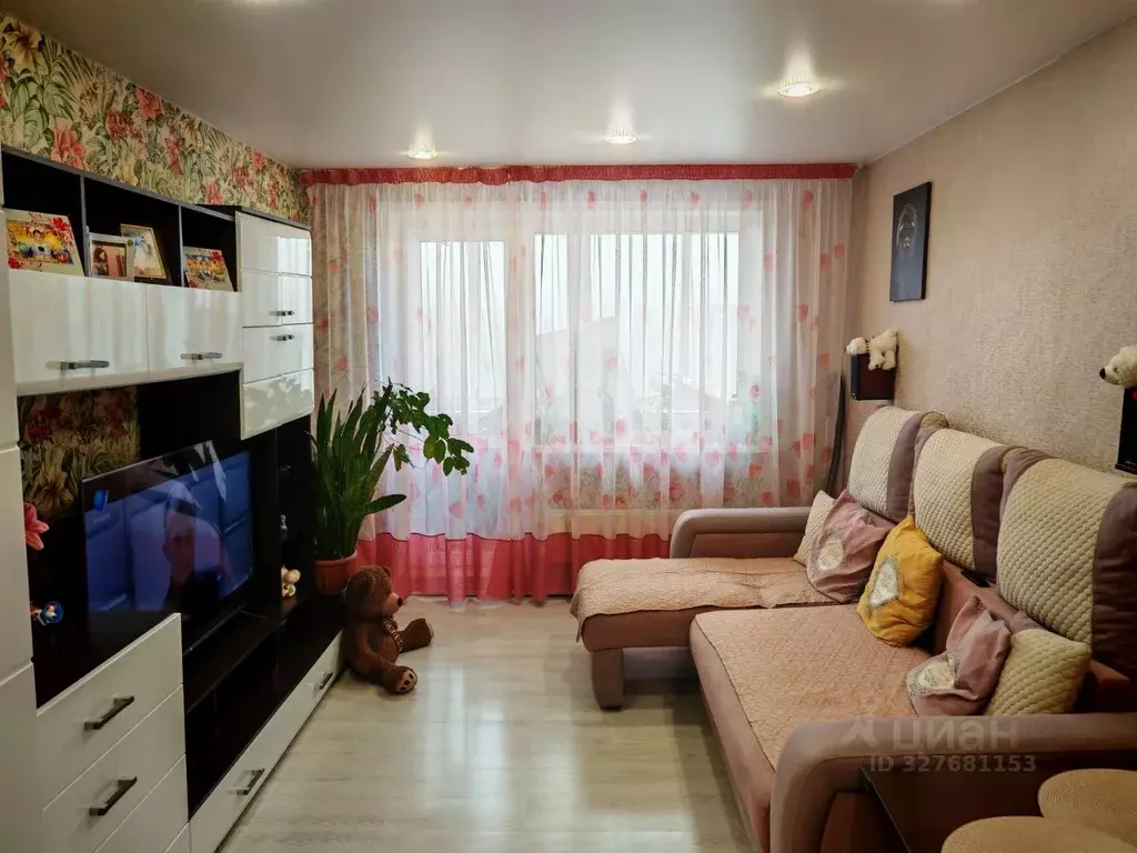 3-к кв. Кемеровская область, Новокузнецк ул. Тореза, 123 (62.1 м) - Фото 2