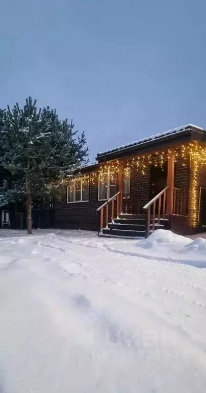 Дом в Ленинградская область, Волховский район, Пашское с/пос, с. Паша ... - Фото 1
