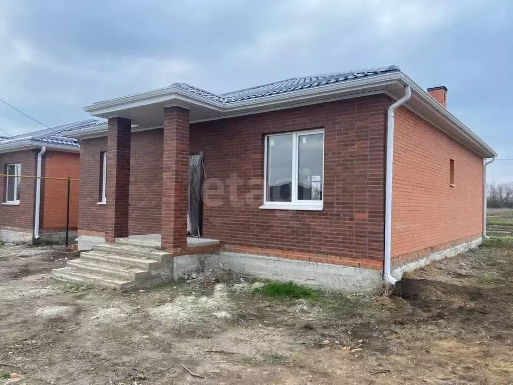 Дом в Ростовская область, Мясниковский район, с. Большие Салы ул. ... - Фото 1