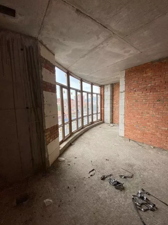 2-к кв. Северная Осетия, Владикавказ Первомайская ул., 19к2 (80.0 м) - Фото 1