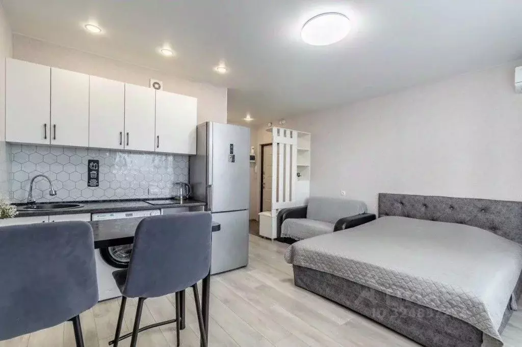 1-к кв. Курганская область, Курган Заозерный жилрайон, 5-й мкр, 35А ... - Фото 1