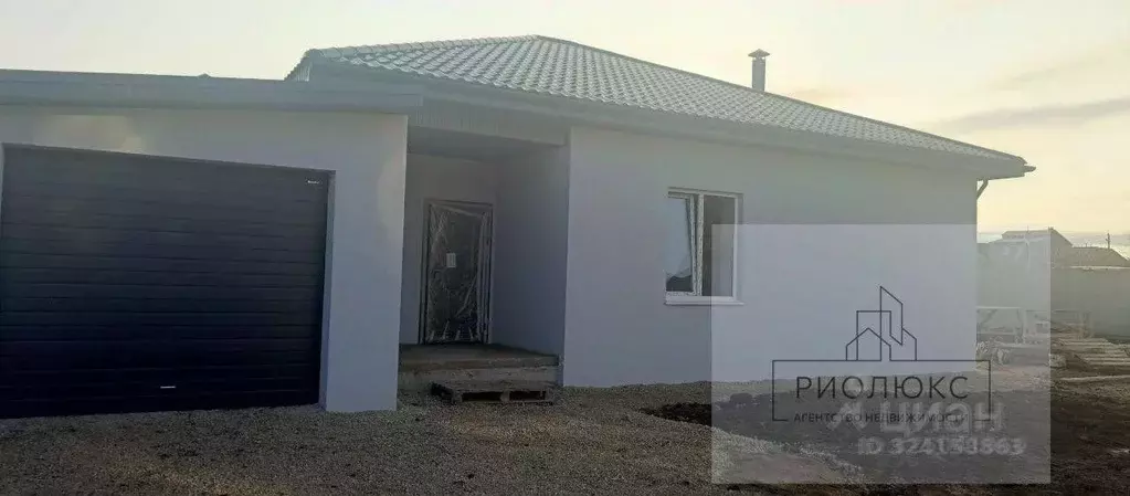 Дом в Челябинская область, Магнитогорск ул. Омская, 11 (97 м) - Фото 2