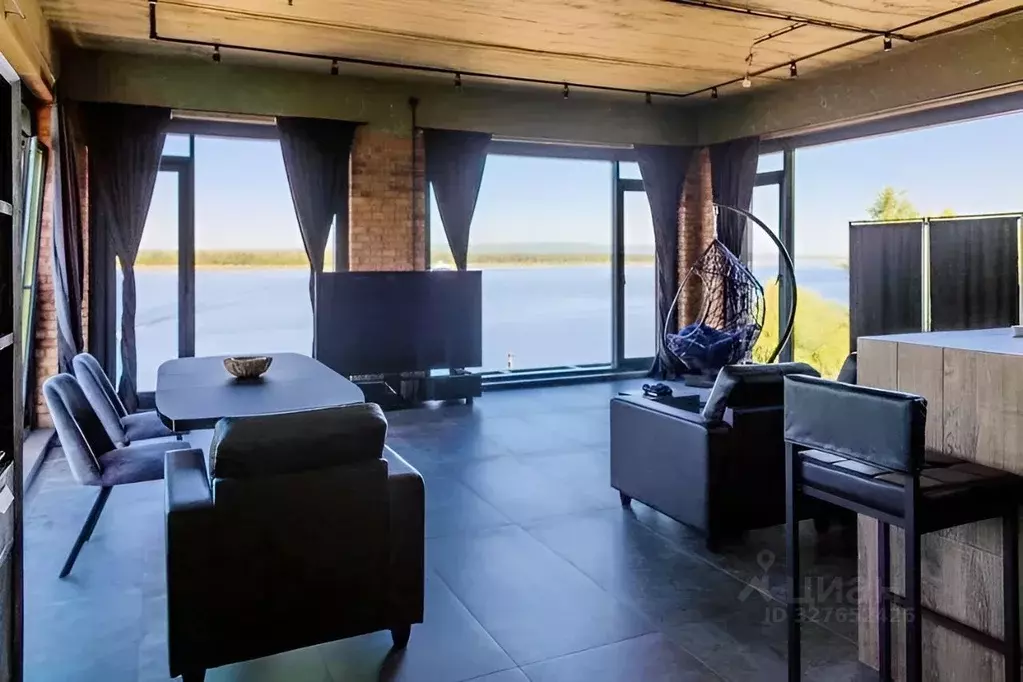 Коттедж в Самарская область, Самара ул. Берег реки Волги, 55 (300 м) - Фото 2