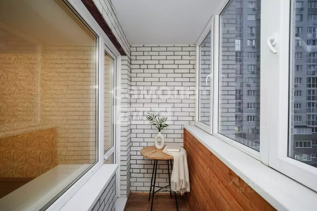 3-к кв. Омская область, Омск ул. Перелета, 19 (90.89 м) - Фото 1